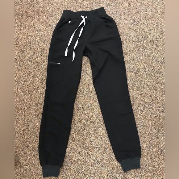 Figs Pants - Figs Ladies scrubs .Drawstring